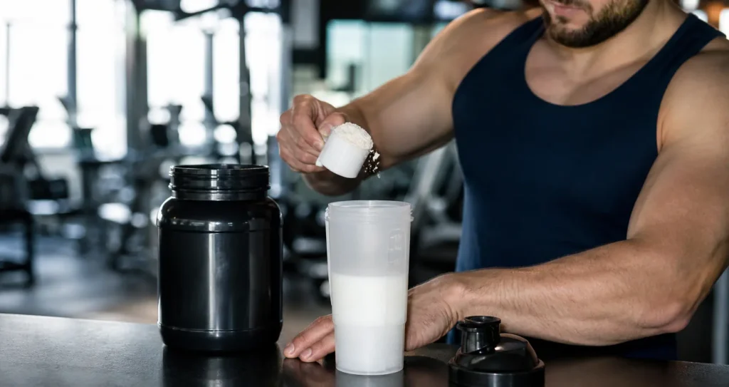 Whey Protein Concentrado: o que é, pra que serve e como usar (de verdade) 4 394c0464 a57d 4ae0 a856 50f49380de22WEBP